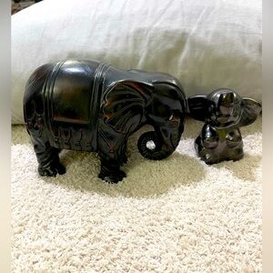 Vintage Vernissage Japan Elephant Figurine W/ Baby Elephant